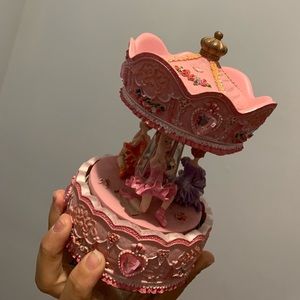 Vintage Accents - Vintage Ballerina Carousel 🎠 Plays Music 🎶 Vintage Accents - Vintage Ballerina Carousel 🎠 Plays Music 🎶